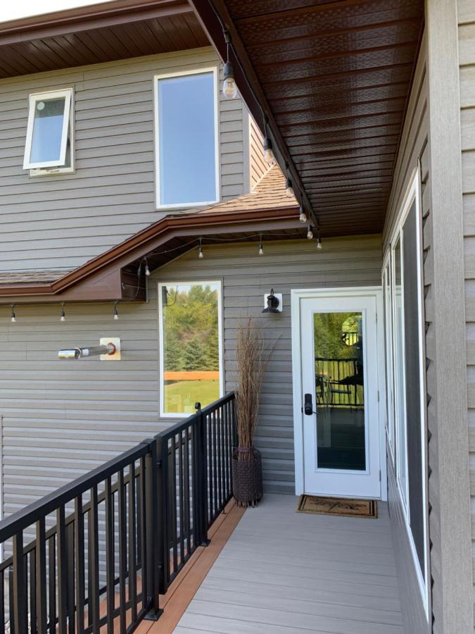 Dragonfly Inn Loft Suite Sherwood Park Exterior foto