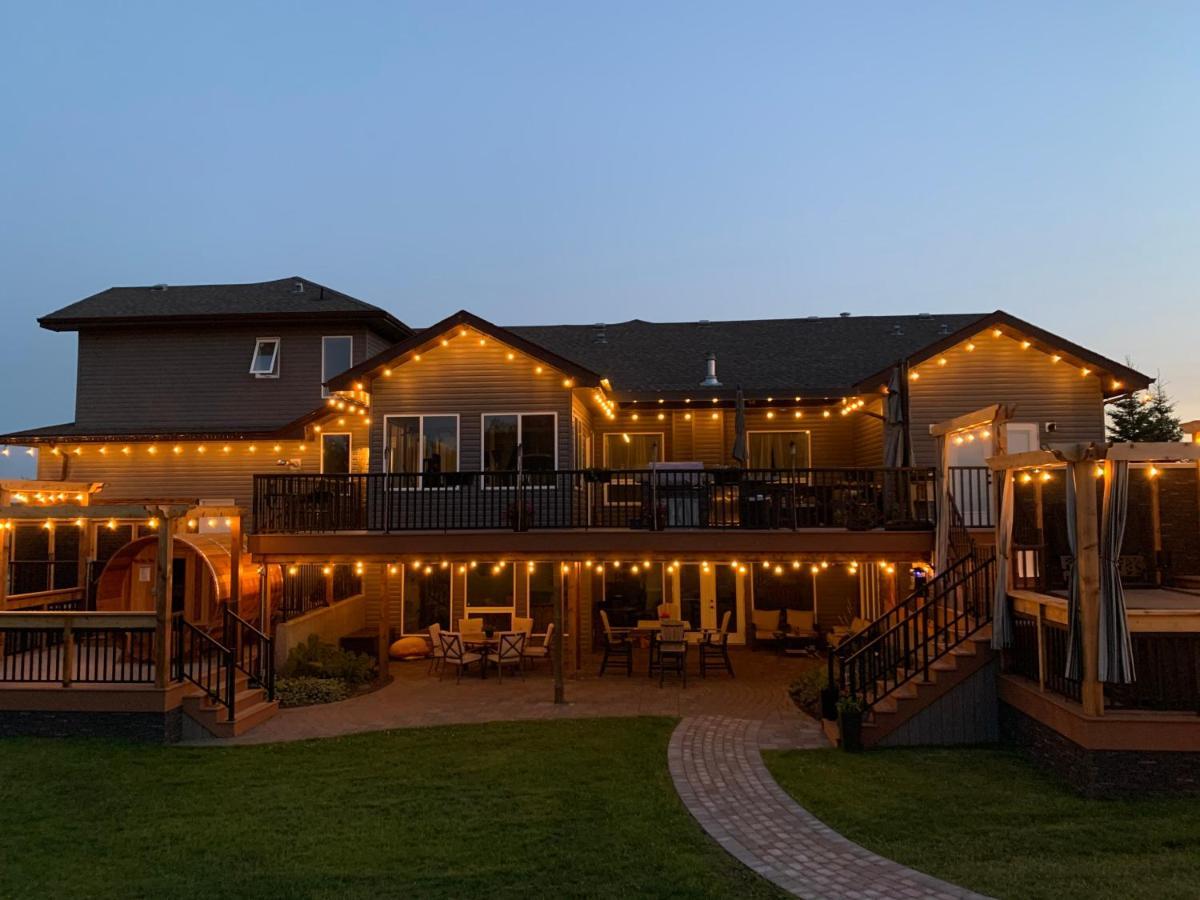 Dragonfly Inn Loft Suite Sherwood Park Exterior foto
