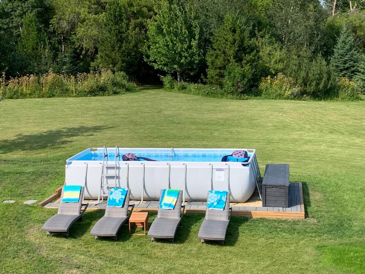 Dragonfly Inn Loft Suite Sherwood Park Exterior foto