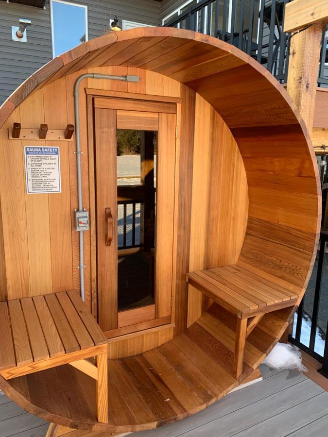 Dragonfly Inn Loft Suite Sherwood Park Exterior foto